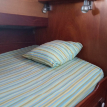 Nika 3 cabin