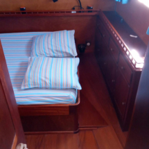 Nika 3 master cabin